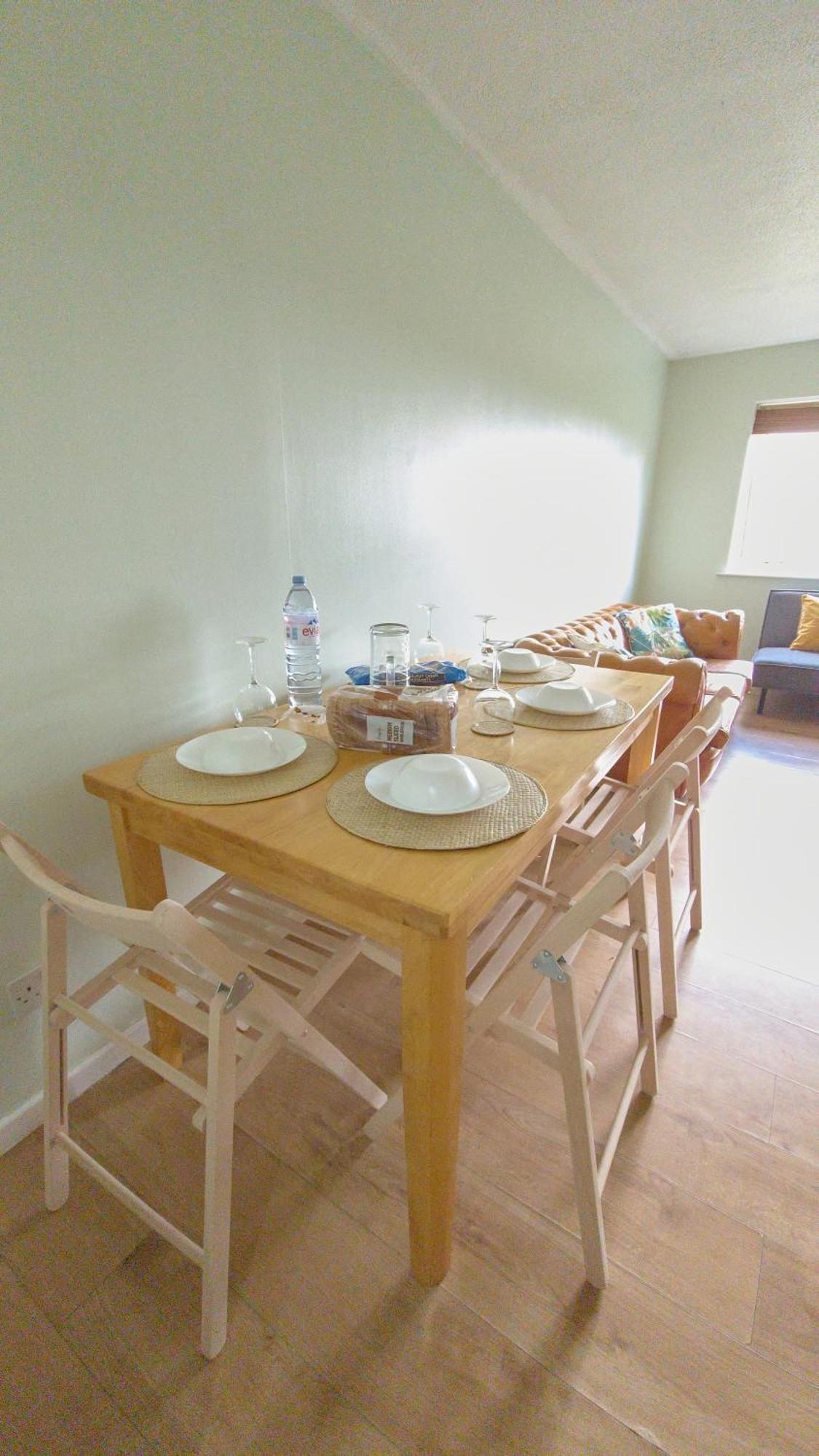 Vry Woolwich - Cosy Property With Stunning Views Of London 플럼스테드 외부 사진