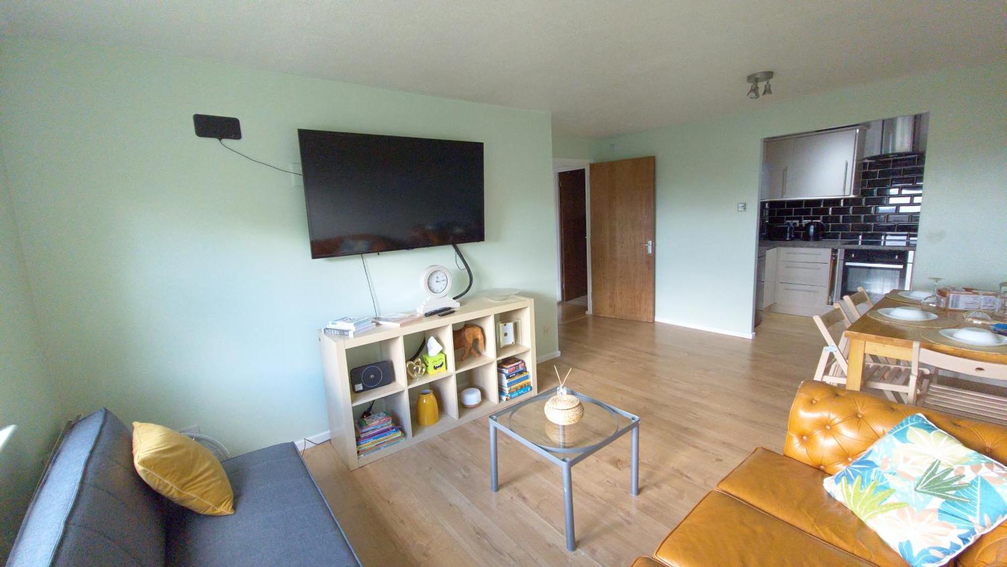 Vry Woolwich - Cosy Property With Stunning Views Of London 플럼스테드 외부 사진